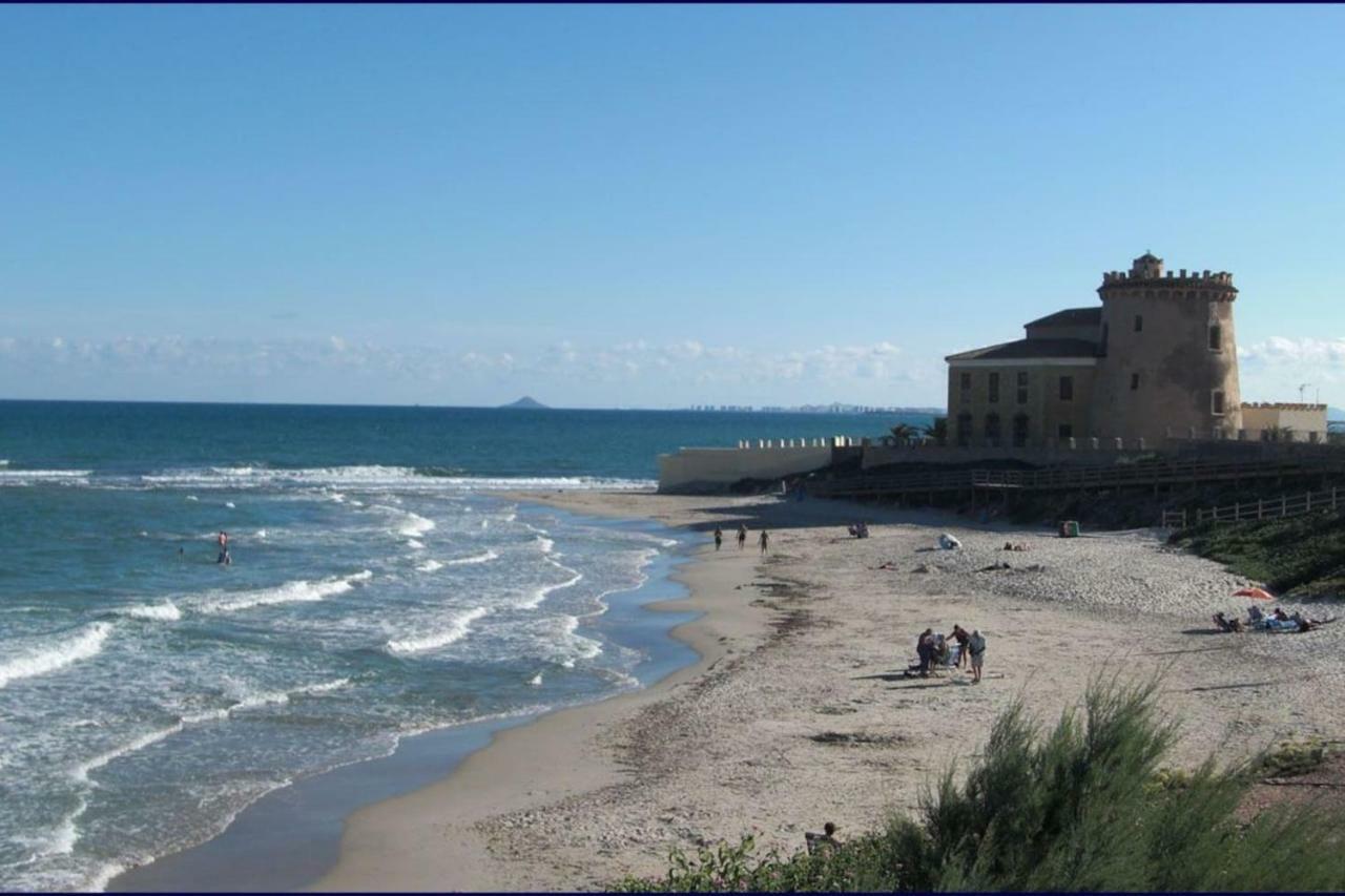 Exclusive New Apartment On The Beach Пилар де ла Горадада Экстерьер фото